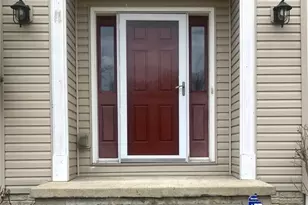 32 Intermediate Unit Dr, California, PA 15423 - Photo 2