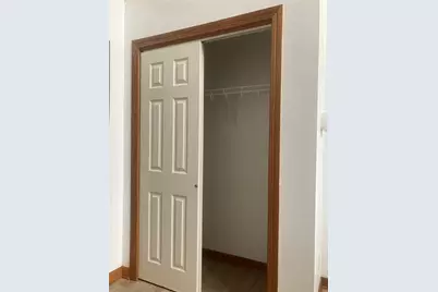 32 Intermediate Unit Drive, California, PA 15423 - Photo 4