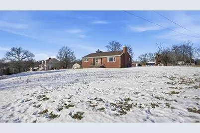 2120 Pococen Drive, Coraopolis, PA 15108 - Photo 2