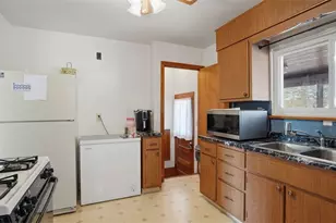 2120 Pococen Dr, Coraopolis, PA 15108 - Photo 8