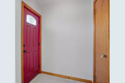 2120 Pococen Drive, Coraopolis, PA 15108 - Photo 4