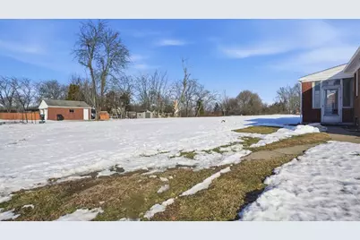 2120 Pococen Drive, Coraopolis, PA 15108 - Photo 18