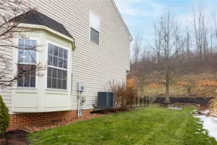 327 Fieldbrook Dr, Washington, PA 15301 - Photo 16