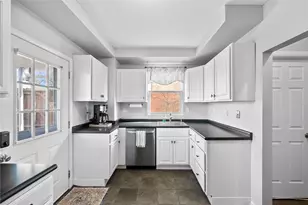 999 Forsythe Rd, Carnegie, PA 15106 - Photo 16