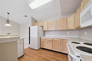 250 Hidden Ridge Ct, South Park, PA 15129 - Photo 4