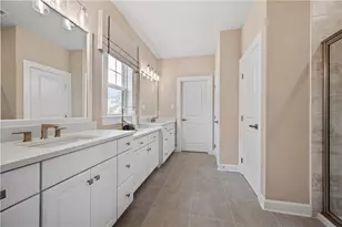 128 Hollow Oak Dr, Moon/Crescent Twp, PA 15108 - Photo 14