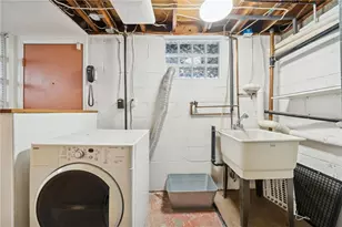 400 Vale Dr, Pittsburgh, PA 15239 - Photo 24