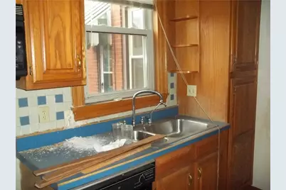 4137 Franklin Rd, Pittsburgh, PA 15214 - Photo 8