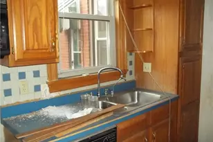 4137 Franklin Rd, Pittsburgh, PA 15214 - Photo 8