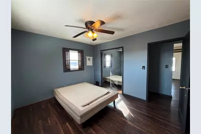 212 Kingston Drive, Wilkins Township, PA 15235 - Photo 10