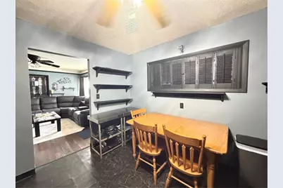 212 Kingston Drive, Wilkins Township, PA 15235 - Photo 8