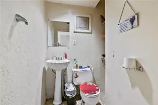 2110 Spring St, Pittsburgh, PA 15210 - Photo 8