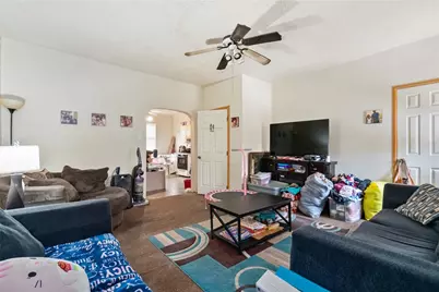 2110 Spring St, Pittsburgh, PA 15210 - Photo 10