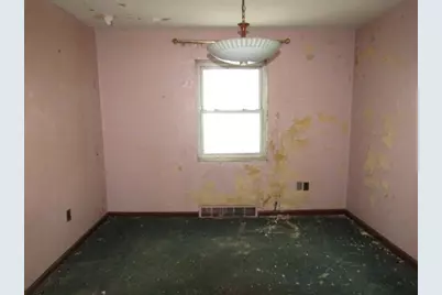 2024 Pioneer Ave, Pittsburgh, PA 15226 - Photo 8