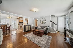 4817 Flamingo Dr, Pittsburgh, PA 15236 - Photo 6