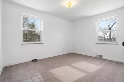 516 Walde St, Pittsburgh, PA 15210 - Photo 14