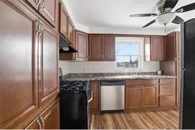 516 Walde St, Pittsburgh, PA 15210 - Photo 16