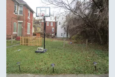 769 Anaheim St, Pittsburgh, PA 15219 - Photo 2