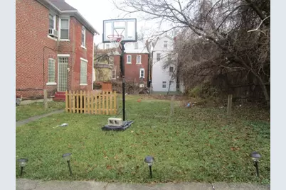 769 Anaheim St, Pittsburgh, PA 15219 - Photo 1