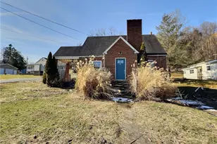 41 Bethlehem St, East Bethlehem, PA 15333 - Photo 2