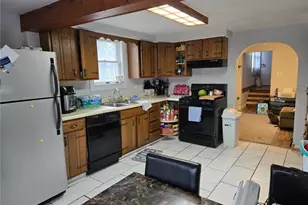 514 Penn High Park Rd, Jeannette, PA 15644 - Photo 12