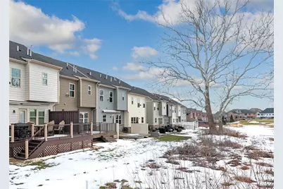 6004 Augusta Ln, Penn Twp, PA 15644 - Photo 4