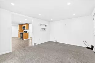 123 4th Ave, New Eagle, PA 15067 - Photo 6