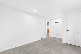 123 4th Ave, New Eagle, PA 15067 - Photo 16