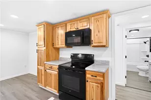 123 4th Ave, New Eagle, PA 15067 - Photo 10