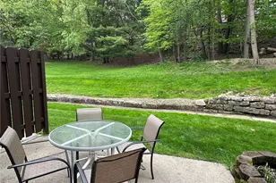 115 Thornberry Dr, Ross Twp, PA 15237 - Photo 10