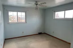35 Perry St, Pittsburgh, PA 15209 - Photo 8