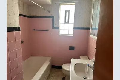 35 Perry St, Pittsburgh, PA 15209 - Photo 12