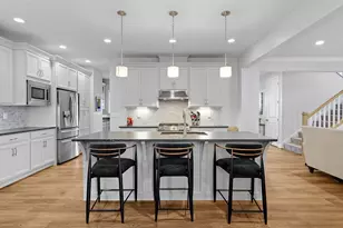 504 Beneficial Dr, Cranberry Township, PA 16066 - Photo 16