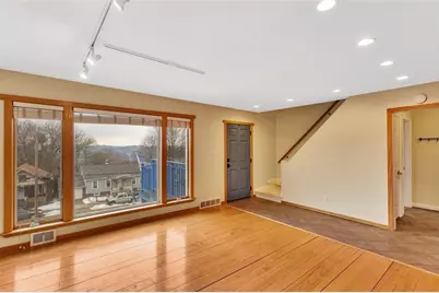 8020 Lloyd Ave, Pittsburgh, PA 15218 - Photo 6