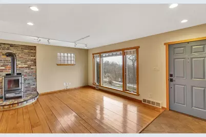 8020 Lloyd Ave, Pittsburgh, PA 15218 - Photo 4