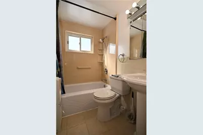 5166 5166 Leona Dr, Pittsburgh, PA 15227 - Photo 32