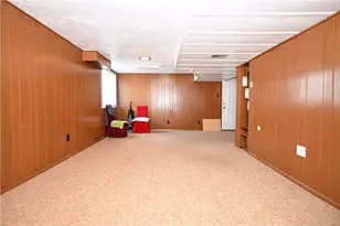 5166 5166 Leona Dr, Pittsburgh, PA 15227 - Photo 40