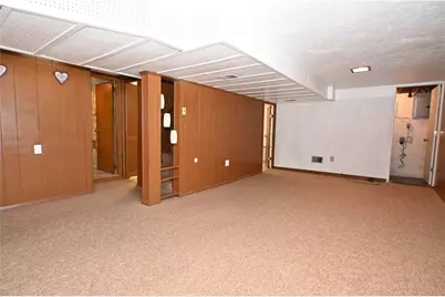 5166 Leona Dr, Pittsburgh, PA 15227 - Photo 26