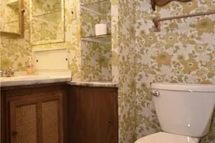 5166 5166 Leona Dr, Pittsburgh, PA 15227 - Photo 42