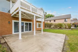 2343 Golfview Dr, Pittsburgh, PA 15241 - Photo 40