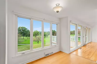 2343 Golfview Dr, Pittsburgh, PA 15241 - Photo 10