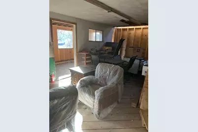 102 W Midland Ave, Midland Boro, PA 15059 - Photo 22