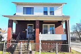 118 S 12th St, Jeannette, PA 15644 - Photo 1