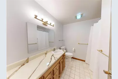 502 Brookstone Ct, Center Township, PA 16001 - Photo 14