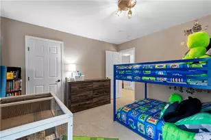 294 Maple Ridge Dr, Cecil, PA 15317 - Photo 20