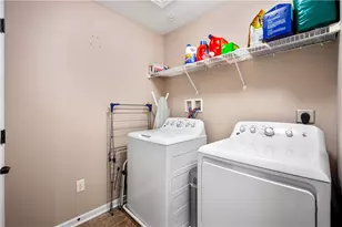 294 Maple Ridge Dr, Cecil, PA 15317 - Photo 28