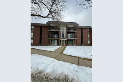 701 College Park Dr. #10, Coraopolis, PA 15108 - Photo 1