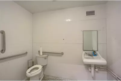 2608 New Butler Rd, Shenango Township, PA 16101 - Photo 28