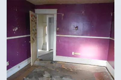 938 Saint Anne St, Pittsburgh, PA 15234 - Photo 8