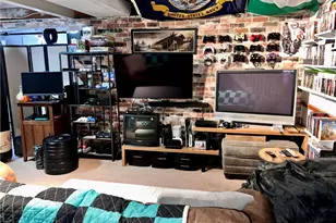 109 Burdine Ave, Pittsburgh, PA 15227 - Photo 26